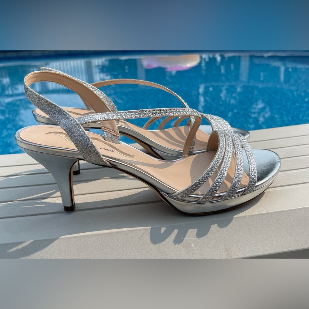 Nina Silver Glitter Slingback Mid-heel Evening Sandals Sz 9